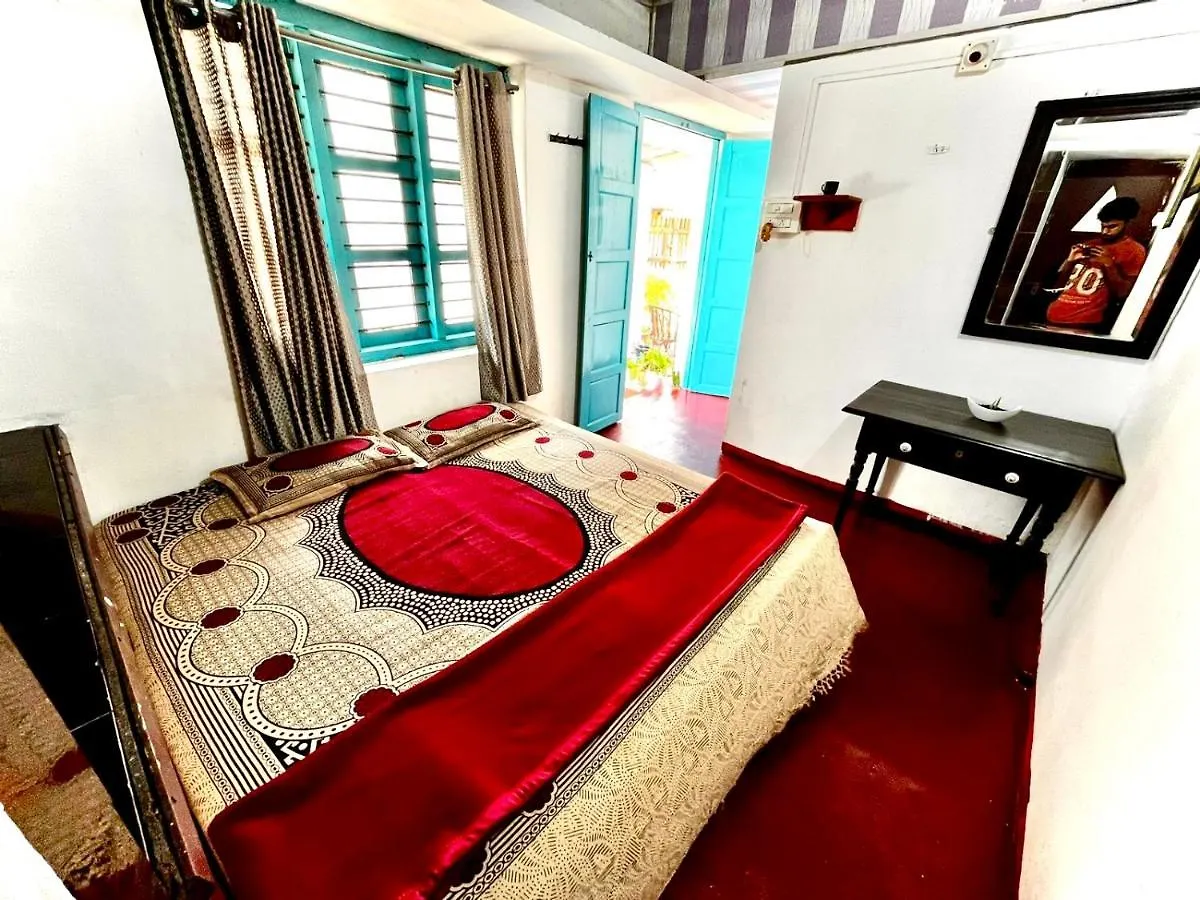 House In The Beach Alappuzha Homestay